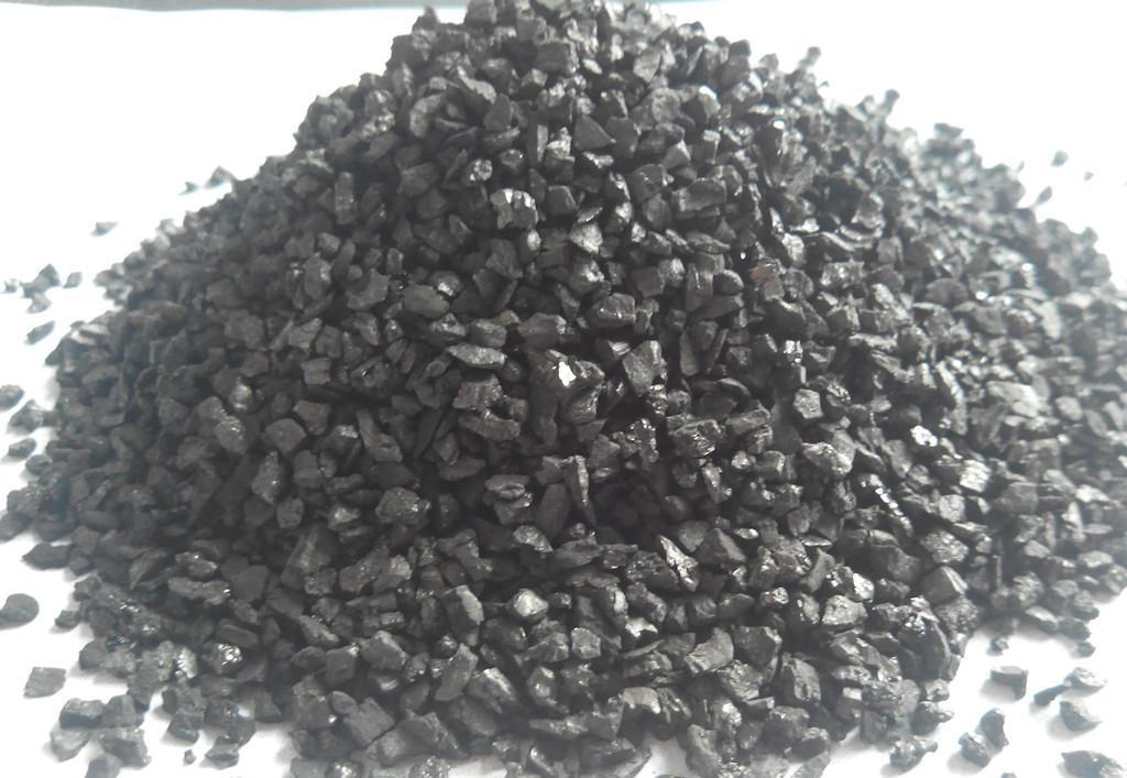 Anthracite filter material